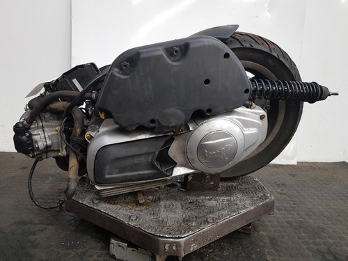 Piaggio vespa gts 125 - piaggio,