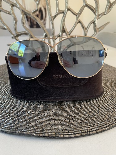 Tom ford ladies gold - tom,