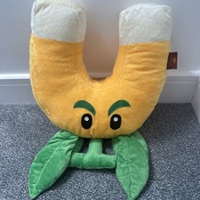Plants vs zombies plush gold