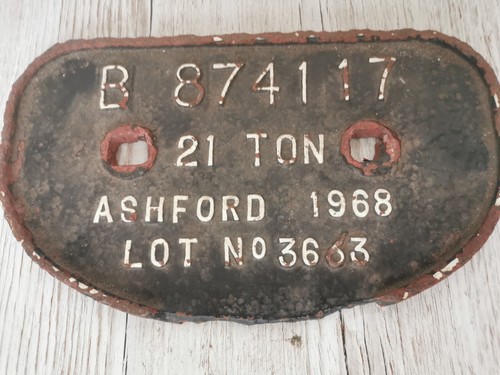 Cast iron train wagon - iron,