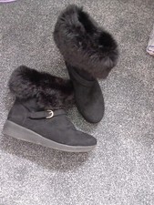 Fur Cuff Black Boot