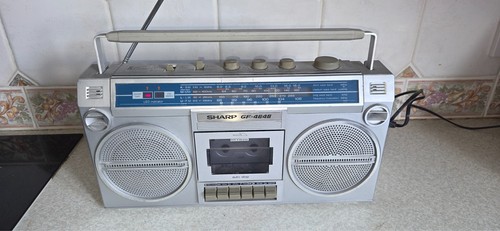 Vtg sharp 4646 ghetto - sharp, gf-4646