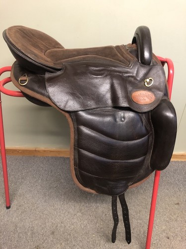 Trekker treeless saddle - trekker, 16”