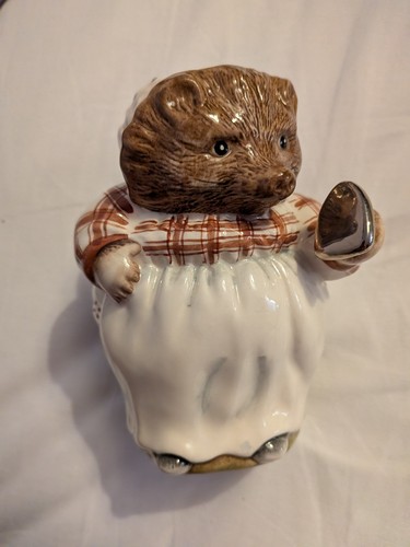 Beswick mrs tiggy - beswick, gold