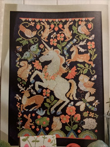 Tapestry style unicorn - style,