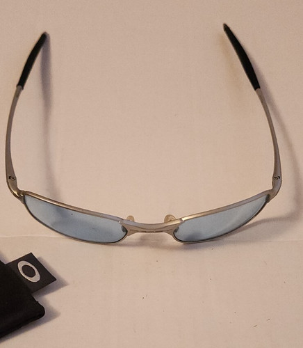 Oakley square wire spring - square,
