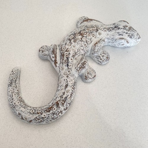 Ceramic gecko lizard - ceramic,