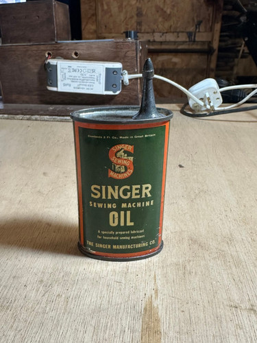 Vintage singer sewing machine - sewing,