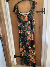 CAPSULE Size 28 Ladies Black
