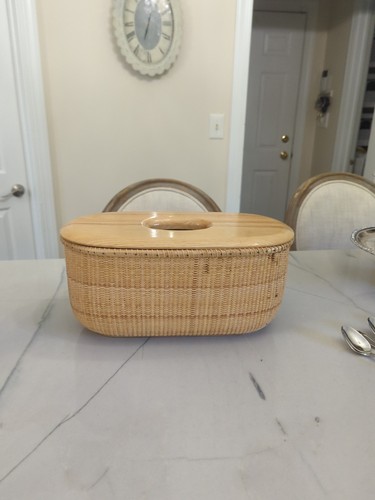 Nantucket basket with - basket, wooden