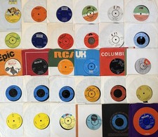 30 - 7” Vinyl Records