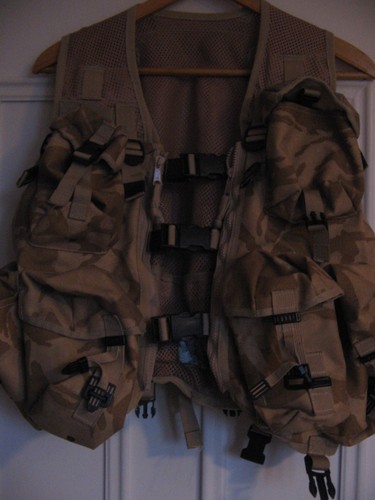 Dpm desert assault vest - desert,