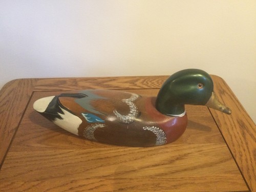 Vintage wooden hand carved - wooden,