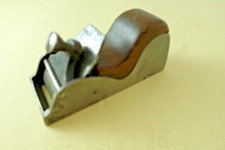 Antique, 'Luthiers' Miniature