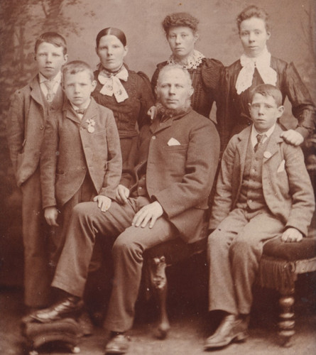 Victorian cabinet card photo - victorian,