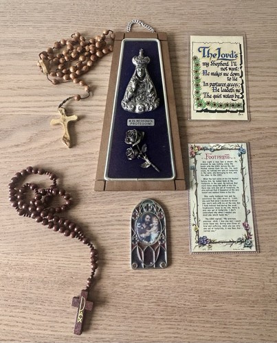 Religious collectibles - religious,