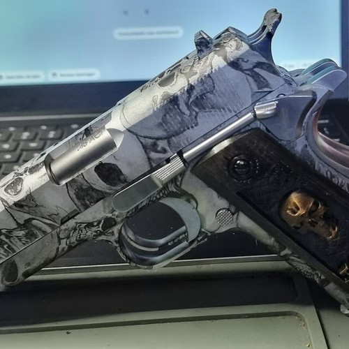 Colt 1911 grips - grips, cyborg