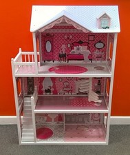 Isabelle Doll House - CS D22
