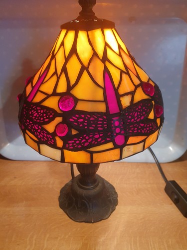 Tiffany style table lamp - table,