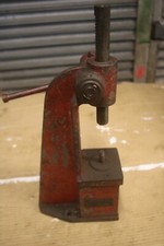 Ordnance bench fly arbor press