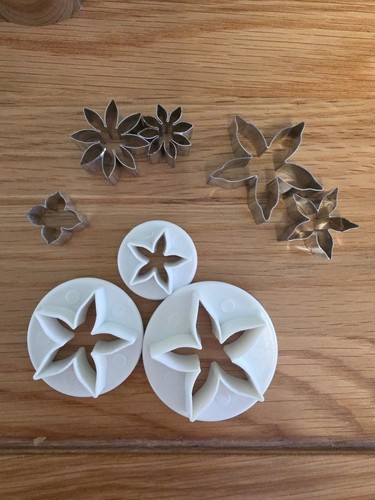 Sugarpaste flower petal - sugarpaste, flower/petal