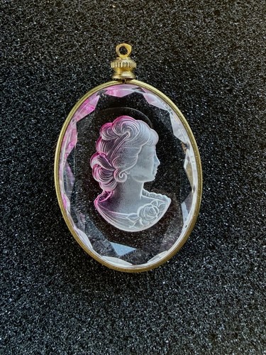 Oval reversed intaglio - reversed, glass