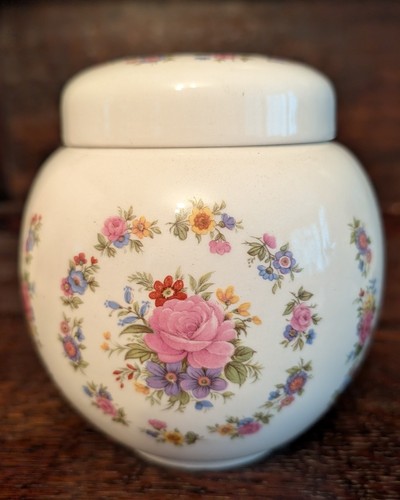 Vintage sadler ceramic - vintage,