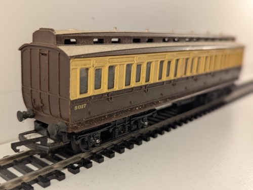 Tri ang r332 gwr - gwr, clerestory