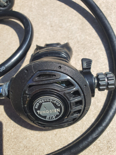 Apeks tungsten 200 regulator - apeks,