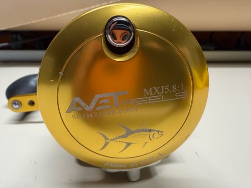 Avet reels mxj5 gold - reels,