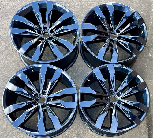 Genuine touareg alloy - vw,