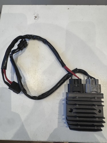 Triumph daytona 675 regulator - 675,