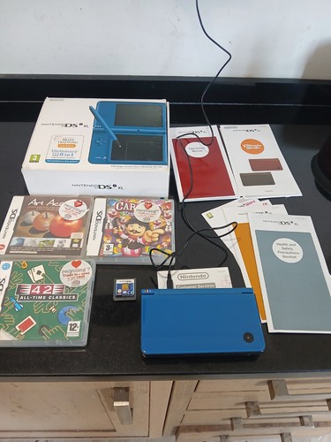 Nintendo dsi metallic blue - xl,