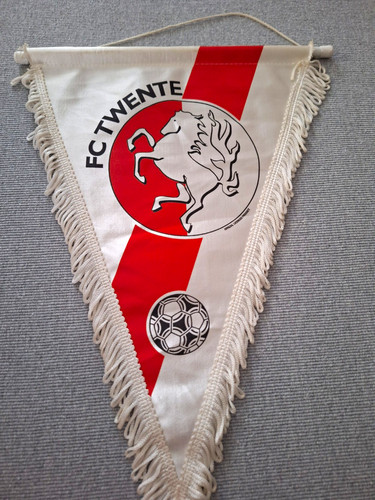 Twente triangular football - triangular,