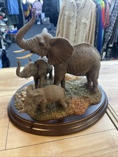 Country Artist Elephant Cow And Calves Statue Sculpture CA523 Hand Crafted 