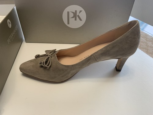 Peter kaiser women court - peter,