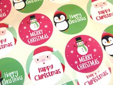 Merry Happy Christmas Round