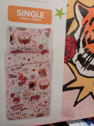 Girls teenage graffiti duvet - teenage,
