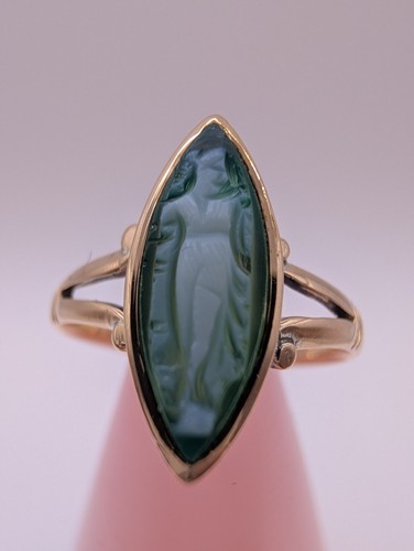 Early 20th century carved - early,