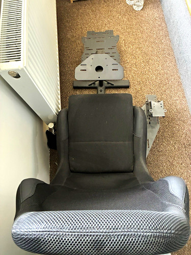 Playseat racing simulator - playseat,