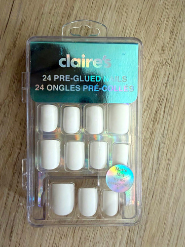 Claire pre glued matte - matte, white