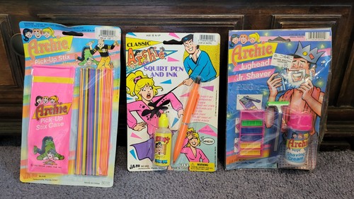 Archie comics toy lot includes - toy,