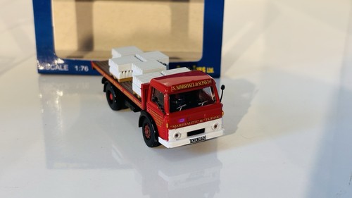 Base toys scale - 1/76,