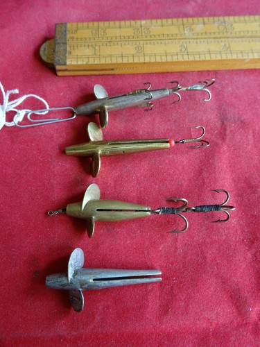 Scarce early vintage - 4x,