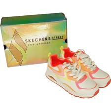 SKECHERS Street Los Angeles