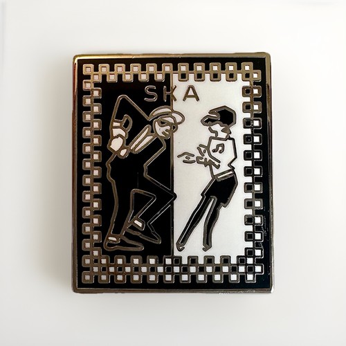Ska two tone dancing pin - ska, badge