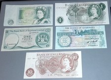 4 x Old One Pound Notes and a 10 shilling note, Circulated