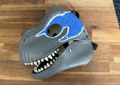 Dinosaur velociraptor - dinosaur,