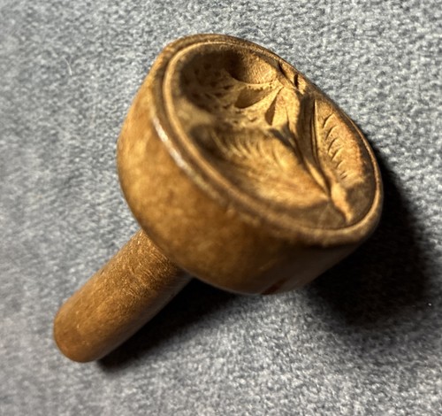 Antique carved mini - mini, butter