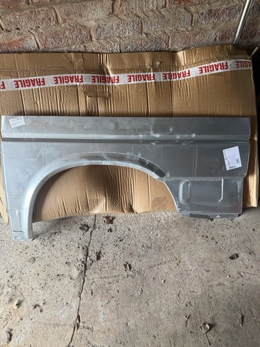 Rear quarter panels - t4,